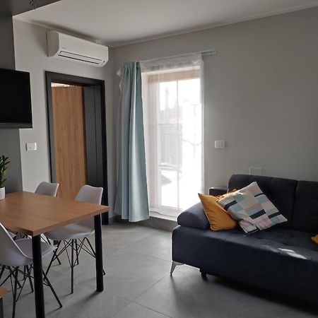 Boutique Rooms By Petric Winery Dobravlje Экстерьер фото
