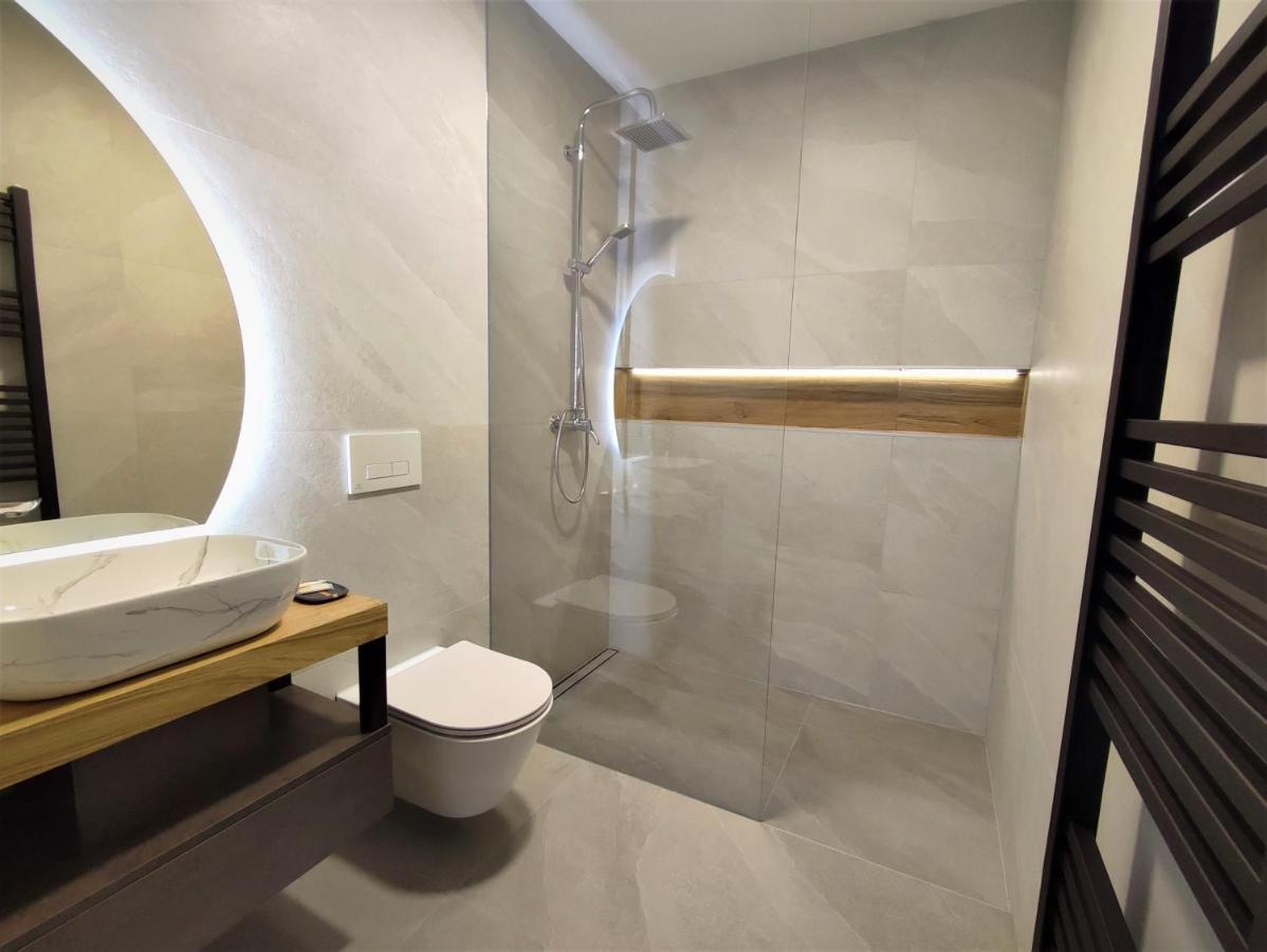 Boutique Rooms By Petric Winery Dobravlje Экстерьер фото