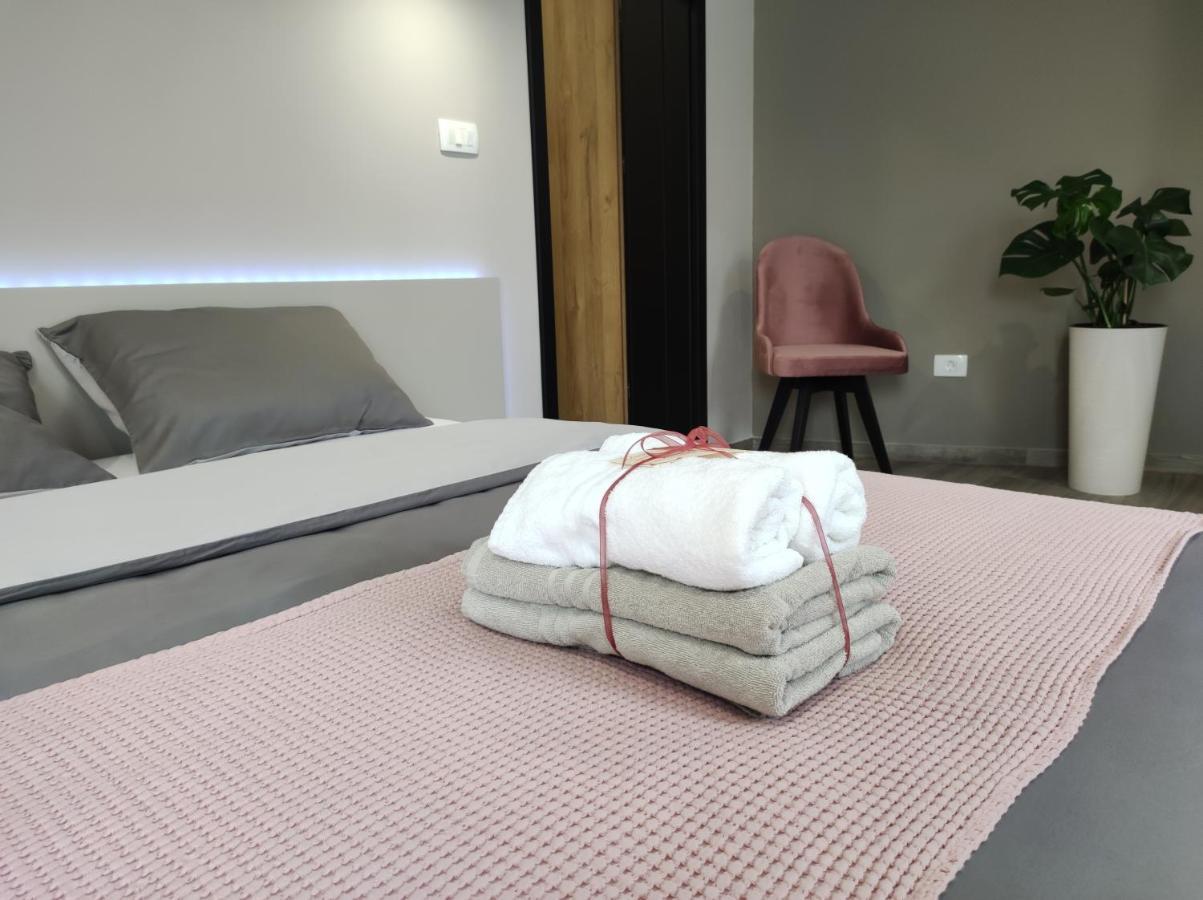 Boutique Rooms By Petric Winery Dobravlje Экстерьер фото