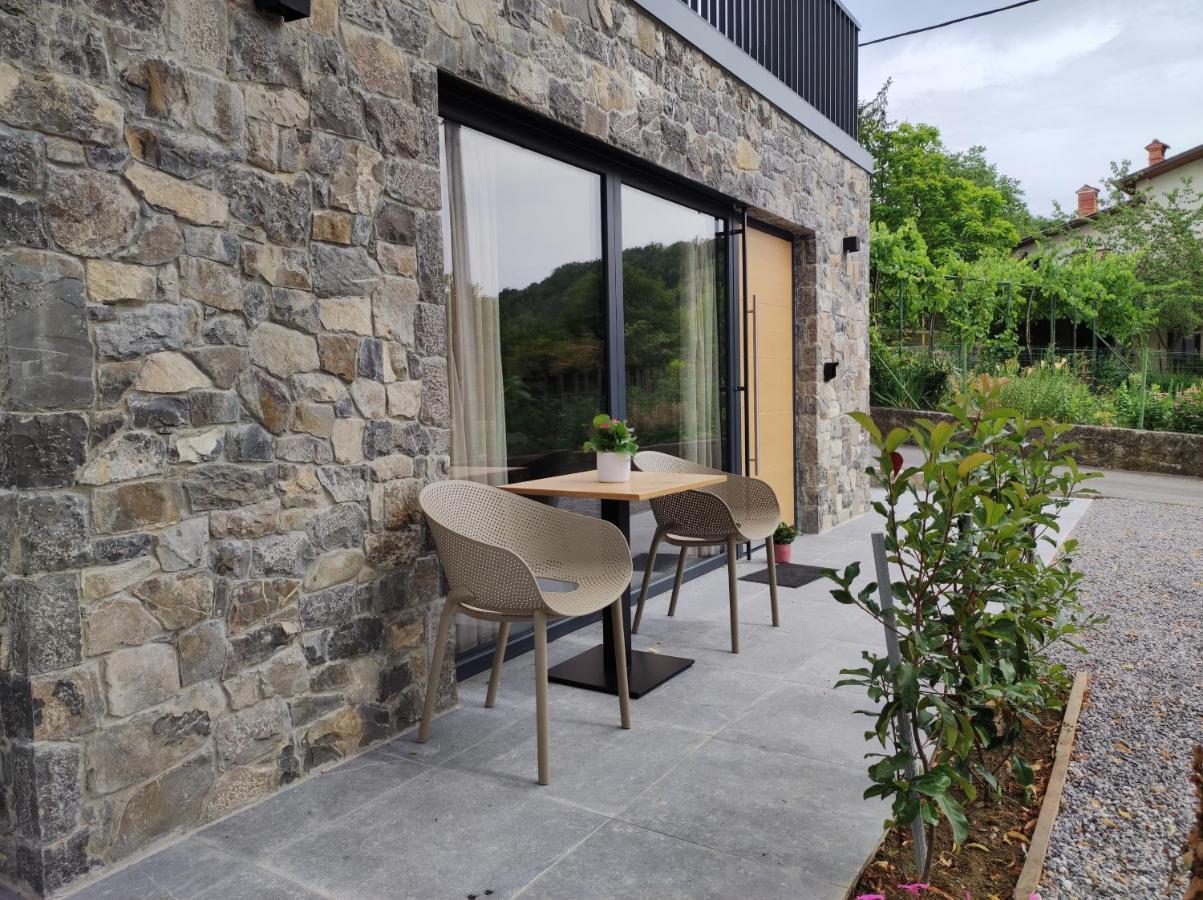 Boutique Rooms By Petric Winery Dobravlje Экстерьер фото